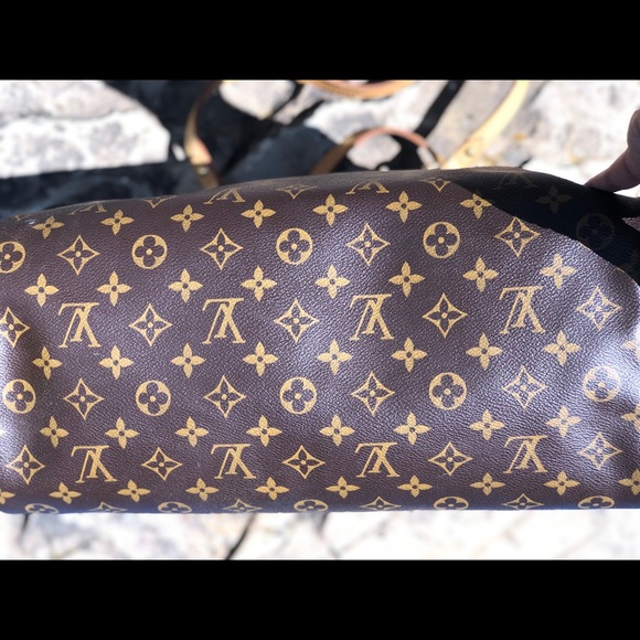 SOLD ON Tradesy discontinued Montorgueil GM ❤️ - Picture 6 of 8